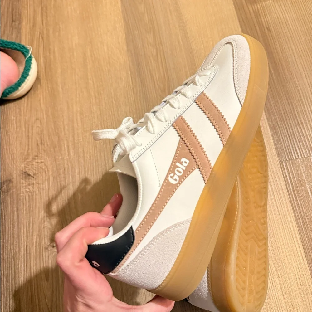 Gola White and Brown Sneakers - Picture 2 of 10